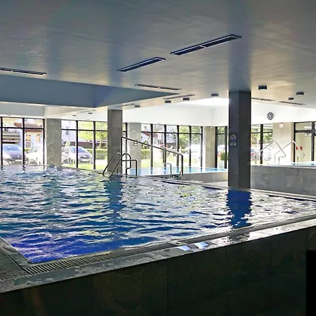 Port Klimatyczny 1 Z Basenem, Jacuzzi, Sauna I Klimatyzacja Admus Lägenhet Kołobrzeg