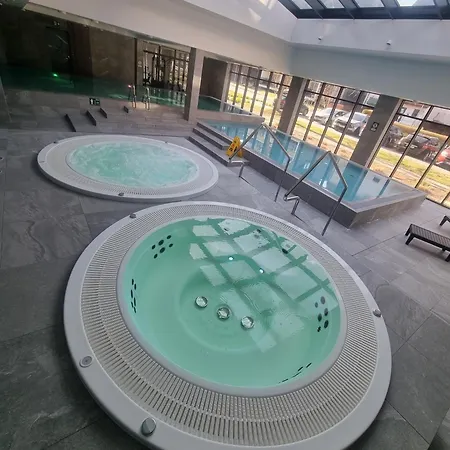 Lägenhet Port Klimatyczny 1 Z Basenem, Jacuzzi, Sauna I Klimatyzacja Admus *