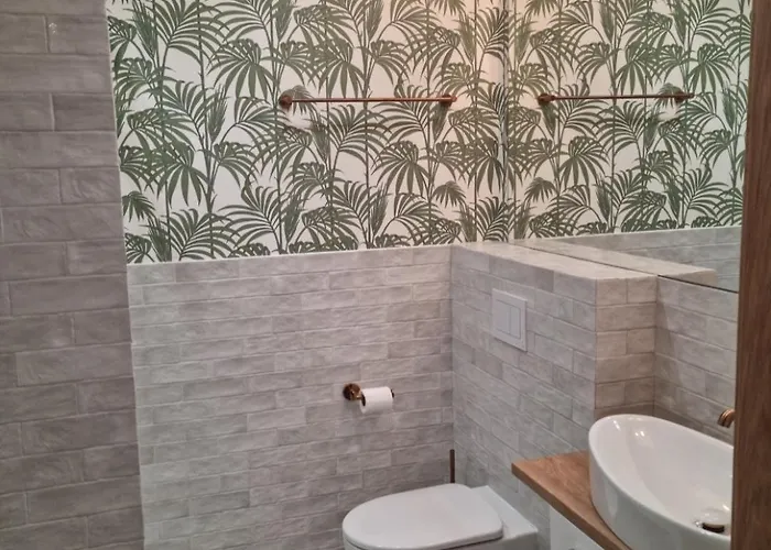 Port Klimatyczny 1 Z Basenem, Jacuzzi I Sauna Admus