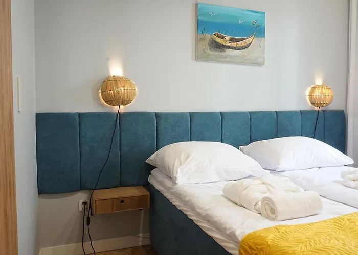 Port Klimatyczny 1 Z Basenem, Jacuzzi I Sauna Admus