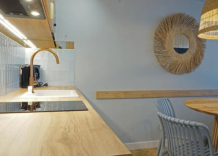 Port Klimatyczny 1 Z Basenem, Jacuzzi I Sauna Admus Apartment *